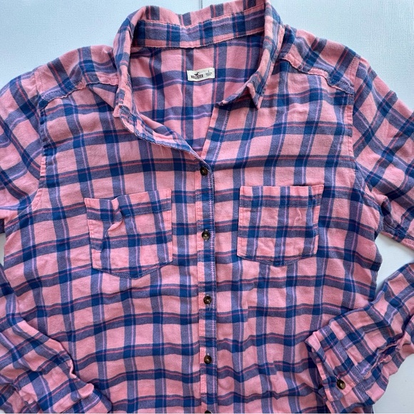 Hollister Pink and Blue‎ Checkered Shirt - Picture 2 of 11